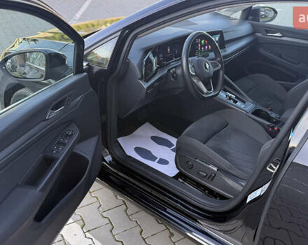 Черный Фольксваген Гольф, объемом двигателя 2 л и пробегом 210 тыс. км за 20900 $, фото 12 на Automoto.ua