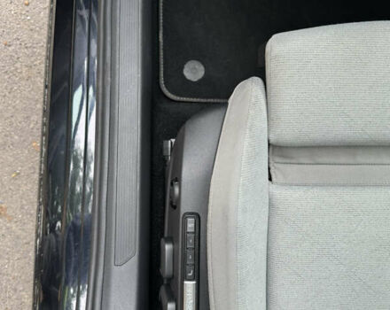 Черный Фольксваген Гольф, объемом двигателя 2 л и пробегом 248 тыс. км за 17200 $, фото 4 на Automoto.ua