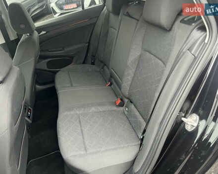 Черный Фольксваген Гольф, объемом двигателя 2 л и пробегом 157 тыс. км за 21806 $, фото 28 на Automoto.ua