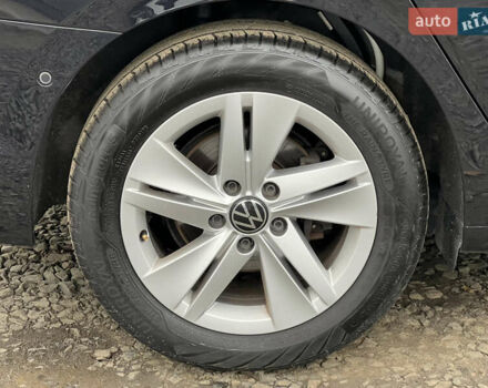 Черный Фольксваген Гольф, объемом двигателя 2 л и пробегом 157 тыс. км за 21806 $, фото 20 на Automoto.ua