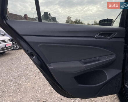 Чорний Фольксваген Гольф, об'ємом двигуна 2 л та пробігом 157 тис. км за 22029 $, фото 31 на Automoto.ua