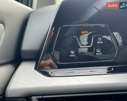 Чорний Фольксваген Гольф, об'ємом двигуна 2 л та пробігом 157 тис. км за 22029 $, фото 48 на Automoto.ua