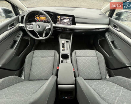 Черный Фольксваген Гольф, объемом двигателя 2 л и пробегом 157 тыс. км за 21806 $, фото 46 на Automoto.ua