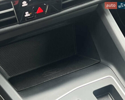 Черный Фольксваген Гольф, объемом двигателя 2 л и пробегом 157 тыс. км за 21806 $, фото 52 на Automoto.ua