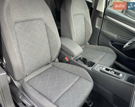 Чорний Фольксваген Гольф, об'ємом двигуна 2 л та пробігом 157 тис. км за 22029 $, фото 40 на Automoto.ua