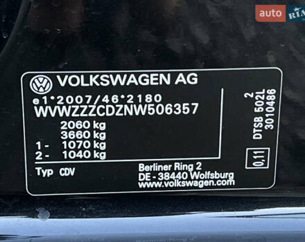 Черный Фольксваген Гольф, объемом двигателя 2 л и пробегом 157 тыс. км за 21806 $, фото 103 на Automoto.ua