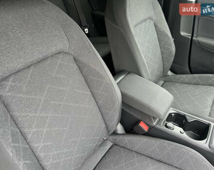 Черный Фольксваген Гольф, объемом двигателя 2 л и пробегом 157 тыс. км за 21806 $, фото 43 на Automoto.ua