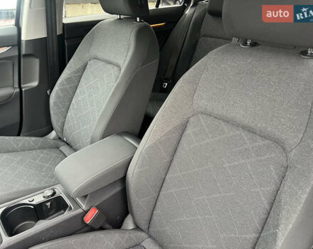 Черный Фольксваген Гольф, объемом двигателя 2 л и пробегом 157 тыс. км за 21806 $, фото 25 на Automoto.ua