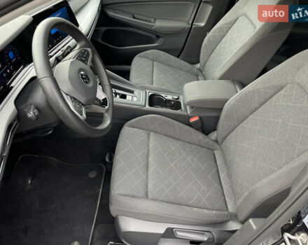 Чорний Фольксваген Гольф, об'ємом двигуна 2 л та пробігом 157 тис. км за 22029 $, фото 23 на Automoto.ua