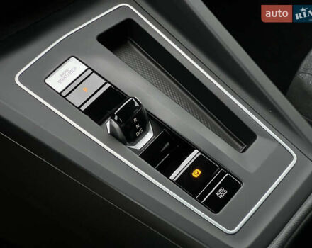 Черный Фольксваген Гольф, объемом двигателя 2 л и пробегом 157 тыс. км за 21806 $, фото 53 на Automoto.ua