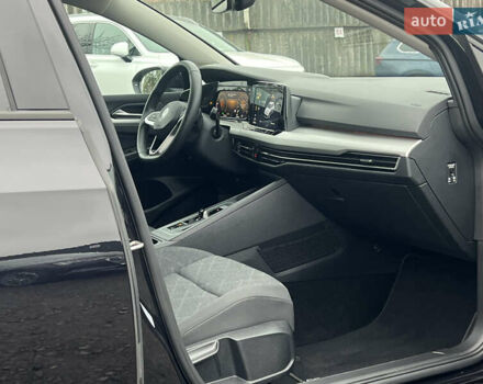 Черный Фольксваген Гольф, объемом двигателя 2 л и пробегом 157 тыс. км за 21806 $, фото 40 на Automoto.ua