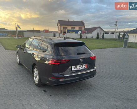 Черный Фольксваген Гольф, объемом двигателя 2 л и пробегом 162 тыс. км за 23200 $, фото 5 на Automoto.ua