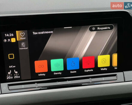 Черный Фольксваген Гольф, объемом двигателя 2 л и пробегом 157 тыс. км за 21806 $, фото 62 на Automoto.ua