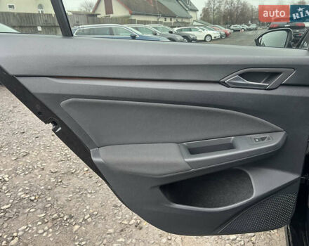 Черный Фольксваген Гольф, объемом двигателя 2 л и пробегом 157 тыс. км за 21806 $, фото 31 на Automoto.ua