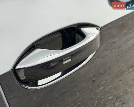 Черный Фольксваген Гольф, объемом двигателя 2 л и пробегом 157 тыс. км за 21806 $, фото 17 на Automoto.ua