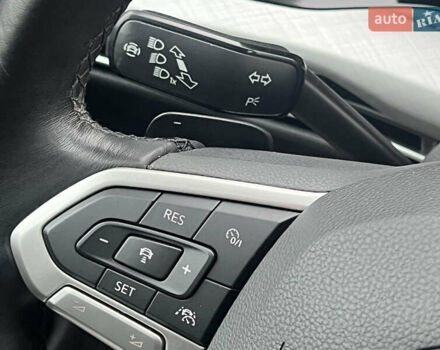 Черный Фольксваген Гольф, объемом двигателя 2 л и пробегом 157 тыс. км за 21806 $, фото 50 на Automoto.ua