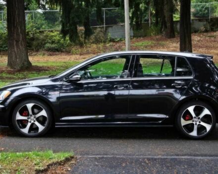 Черный Фольксваген Гольф, объемом двигателя 2 л и пробегом 79 тыс. км за 9500 $, фото 4 на Automoto.ua