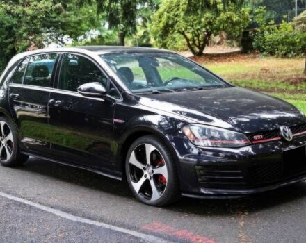 Черный Фольксваген Гольф, объемом двигателя 2 л и пробегом 79 тыс. км за 9500 $, фото 2 на Automoto.ua