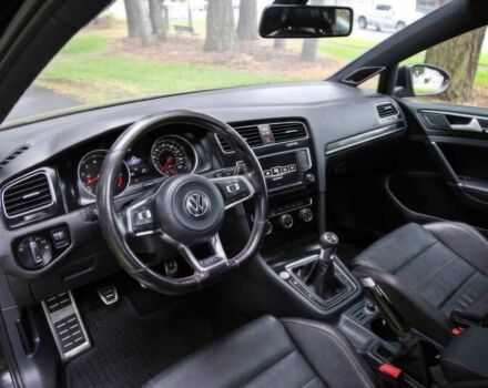 Черный Фольксваген Гольф, объемом двигателя 2 л и пробегом 79 тыс. км за 9500 $, фото 7 на Automoto.ua