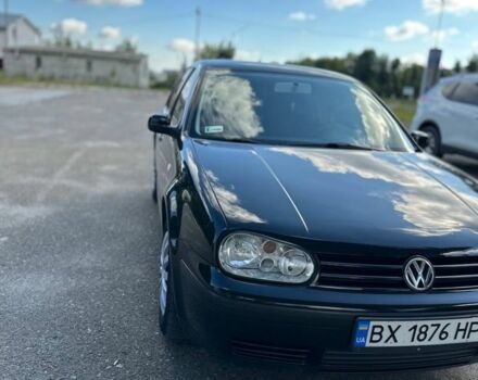 Черный Фольксваген Гольф, объемом двигателя 1.6 л и пробегом 260 тыс. км за 4200 $, фото 6 на Automoto.ua