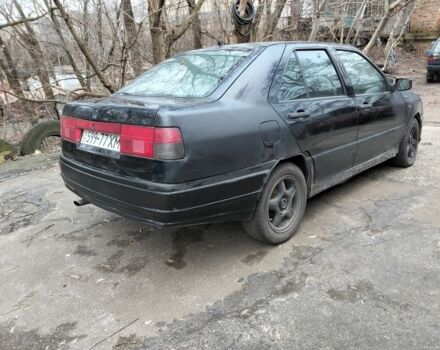 Черный Фольксваген Гольф, объемом двигателя 2 л и пробегом 1000 тыс. км за 500 $, фото 3 на Automoto.ua