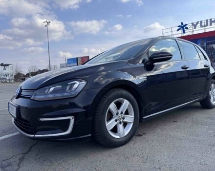 Черный Фольксваген Гольф, объемом двигателя 0 л и пробегом 140 тыс. км за 10000 $, фото 5 на Automoto.ua