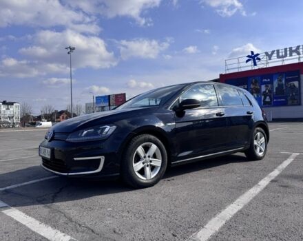 Черный Фольксваген Гольф, объемом двигателя 0 л и пробегом 140 тыс. км за 10000 $, фото 4 на Automoto.ua