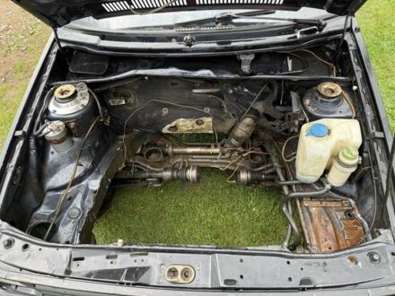 Фольксваген Гольф 1985 у Дрогобичі на Automoto.ua Чорний Фольксваген Гольф, об'ємом двигуна 0 л та пробігом 3 тис. км за 200 $, фото 1 на Automoto.ua