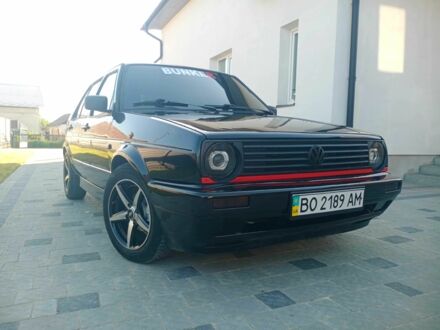 Фольксваген Гольф 1987 в Теребовле на Automoto.ua Черный Фольксваген Гольф, объемом двигателя 1.6 л и пробегом 400 тыс. км за 2300 $, фото 1 на Automoto.ua