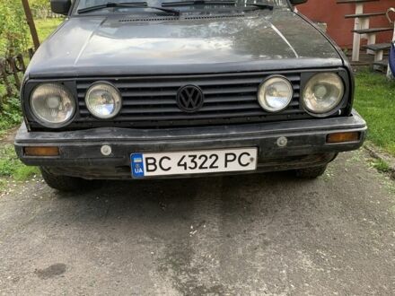 Фольксваген Гольф 1988 у Львові на Automoto.ua Чорний Фольксваген Гольф, об'ємом двигуна 1.6 л та пробігом 300 тис. км за 750 $, фото 1 на Automoto.ua