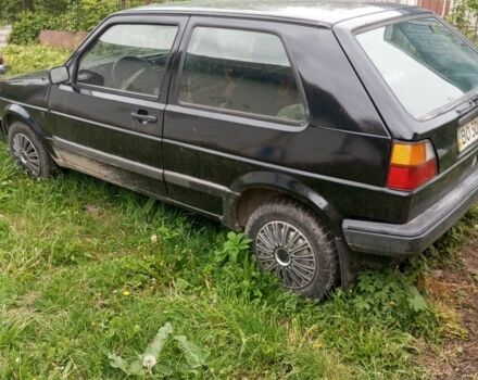 Черный Фольксваген Гольф, объемом двигателя 1.3 л и пробегом 250 тыс. км за 1000 $, фото 1 на Automoto.ua