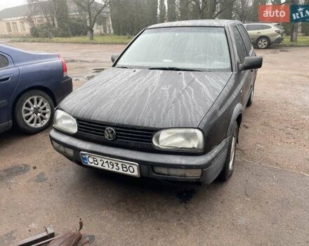 Черный Фольксваген Гольф, объемом двигателя 1.6 л и пробегом 280 тыс. км за 2900 $, фото 1 на Automoto.ua