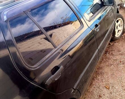 Черный Фольксваген Гольф, объемом двигателя 1.4 л и пробегом 0 тыс. км за 1300 $, фото 1 на Automoto.ua