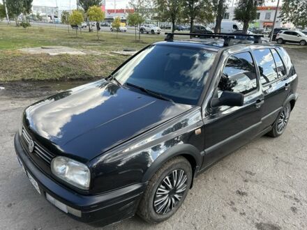 Фольксваген Гольф 1994 в Павлограде на Automoto.ua Черный Фольксваген Гольф, объемом двигателя 1.8 л и пробегом 550 тыс. км за 2100 $, фото 1 на Automoto.ua