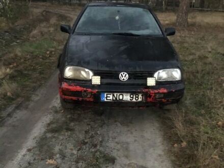 Черный Фольксваген Гольф, объемом двигателя 0 л и пробегом 2 тыс. км за 700 $, фото 1 на Automoto.ua