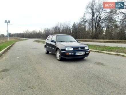 Фольксваген Гольф 1995 в Чугуеве на Automoto.ua Черный Фольксваген Гольф, объемом двигателя 1.6 л и пробегом 252 тыс. км за 2750 $, фото 1 на Automoto.ua