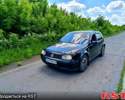 Черный Фольксваген Гольф, объемом двигателя 1.9 л и пробегом 200 тыс. км за 2700 $, фото 1 на Automoto.ua