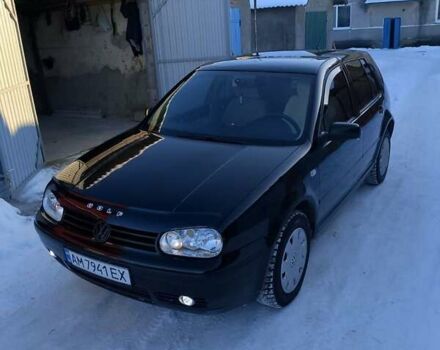 Черный Фольксваген Гольф, объемом двигателя 1.39 л и пробегом 282 тыс. км за 2900 $, фото 1 на Automoto.ua