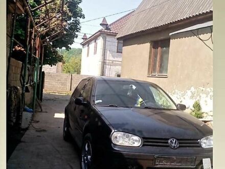 Фольксваген Гольф 1998 у Хусте на Automoto.ua Чорний Фольксваген Гольф, об'ємом двигуна 1.4 л та пробігом 222 тис. км за 1350 $, фото 1 на Automoto.ua