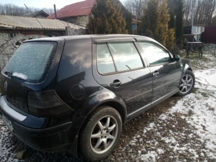 Фольксваген Гольф 1998 в Галиче на Automoto.ua Черный Фольксваген Гольф, объемом двигателя 1.4 л и пробегом 200 тыс. км за 3500 $, фото 1 на Automoto.ua