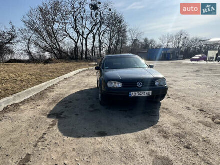 Фольксваген Гольф 1998 в Хмельницком на Automoto.ua Черный Фольксваген Гольф, объемом двигателя 1.6 л и пробегом 300 тыс. км за 3000 $, фото 1 на Automoto.ua