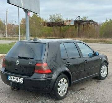 Чорний Фольксваген Гольф, об'ємом двигуна 1.9 л та пробігом 320 тис. км за 3200 $, фото 1 на Automoto.ua