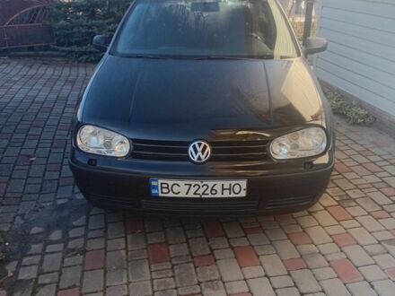 Черный Фольксваген Гольф, объемом двигателя 1.9 л и пробегом 250 тыс. км за 3000 $, фото 1 на Automoto.ua