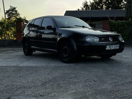 Фольксваген Гольф 1998 у Каменке на Automoto.ua Чорний Фольксваген Гольф, об'ємом двигуна 1.8 л та пробігом 200 тис. км за 2200 $, фото 1 на Automoto.ua