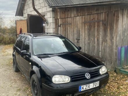 Черный Фольксваген Гольф, объемом двигателя 1.6 л и пробегом 3 тыс. км за 1100 $, фото 1 на Automoto.ua