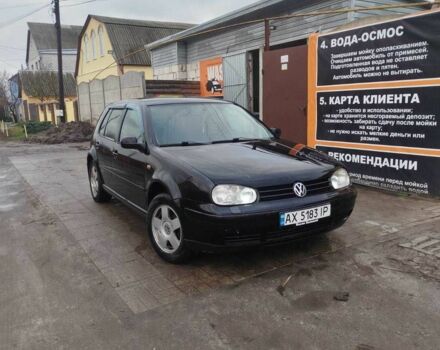 Черный Фольксваген Гольф, объемом двигателя 1.6 л и пробегом 240 тыс. км за 2950 $, фото 1 на Automoto.ua