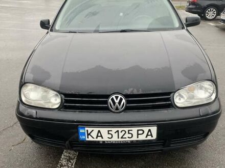 Черный Фольксваген Гольф, объемом двигателя 1.6 л и пробегом 285 тыс. км за 4000 $, фото 1 на Automoto.ua