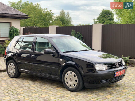 Фольксваген Гольф 1999 у Яворове на Automoto.ua Чорний Фольксваген Гольф, об'ємом двигуна 1.39 л та пробігом 198 тис. км за 3699 $, фото 1 на Automoto.ua