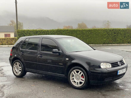 Черный Фольксваген Гольф, объемом двигателя 1.39 л и пробегом 255 тыс. км за 3400 $, фото 1 на Automoto.ua