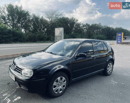 Черный Фольксваген Гольф, объемом двигателя 1.4 л и пробегом 255 тыс. км за 4000 $, фото 1 на Automoto.ua